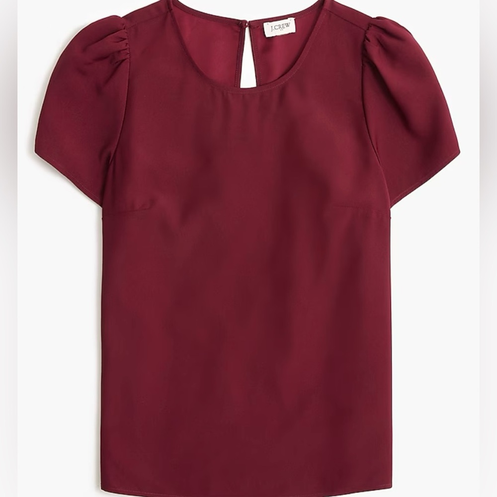 J. Crew Women's Burgundy Top Short-sleeve crepe top
MAKE ME AN OFFER!!!